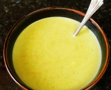 Cheesy Broccoli & Carrot Soup